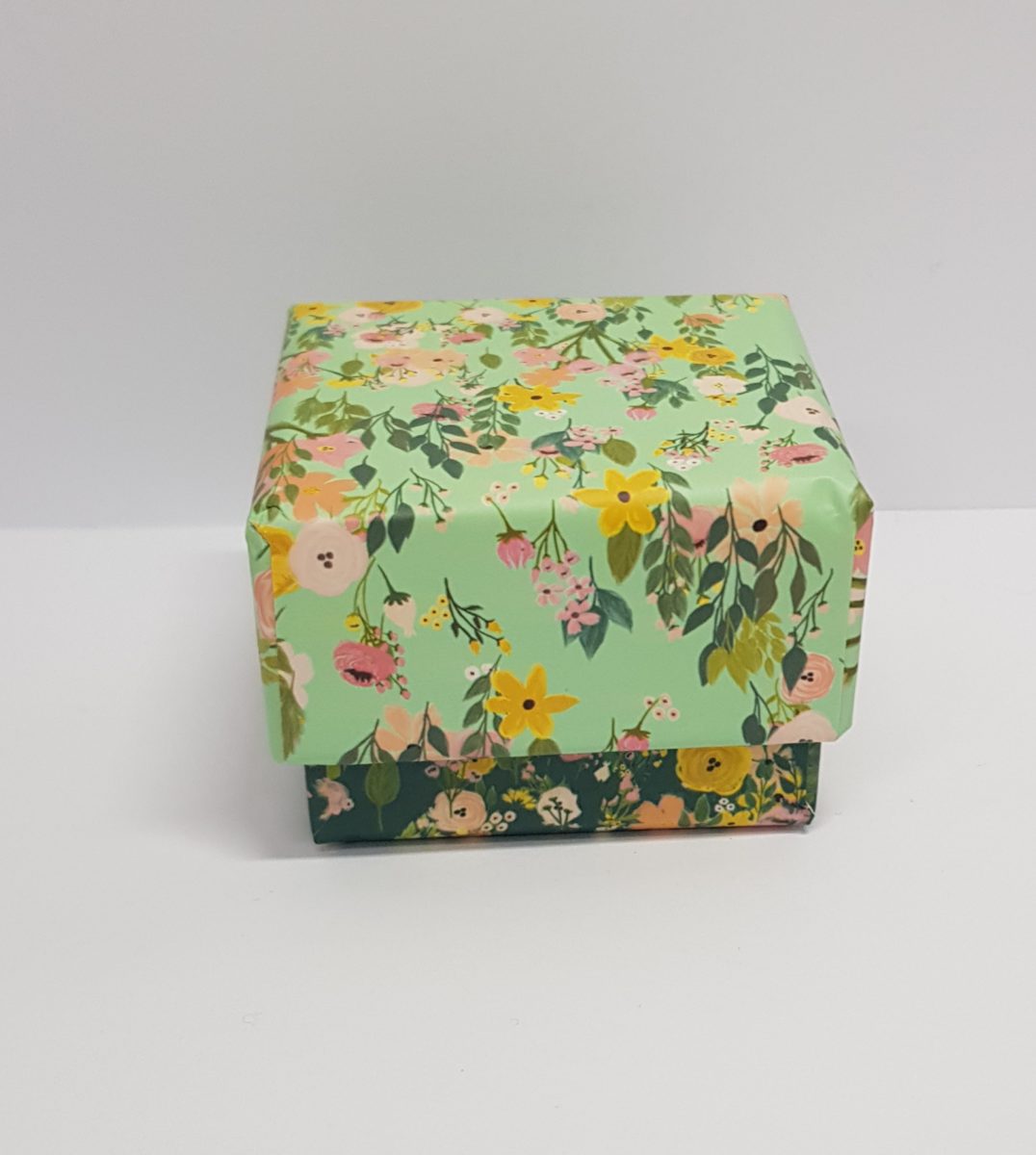 Square Gift Box - Gajet
